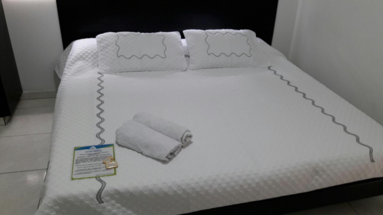 Hotel Centro Real Сан Хил Екстериор снимка