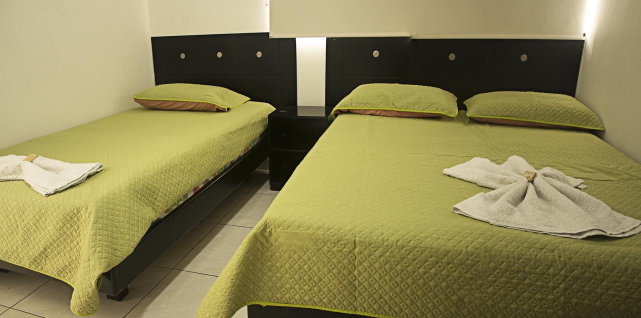 Hotel Centro Real Сан Хил Екстериор снимка