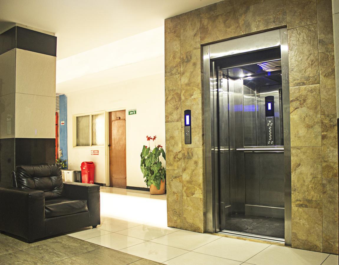 Hotel Centro Real Сан Хил Екстериор снимка